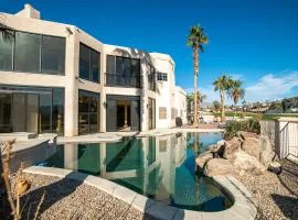 Golf Course Luxury Retreat on Hogan
