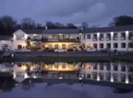 Lakeside Manor Hotel