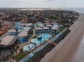 Oiti Beach Resort Tutoia，位于图托亚的带停车场的酒店