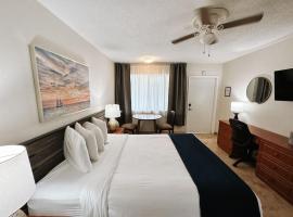 Waves Beach Town Cozy Studio Apartment，位于帕诺滩的酒店