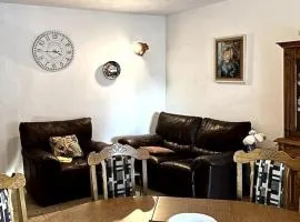 Apartment Lekse near ACI