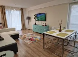 Golden Airport Residence