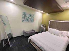 Accommodation and Office, Perfect For The Traveling Professional，位于华雷斯城的公寓