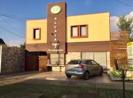 Hostal Alcala，位于特木科的酒店