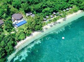 Tuburan Cove Beach Resort，位于Buruanga的豪华帐篷营地