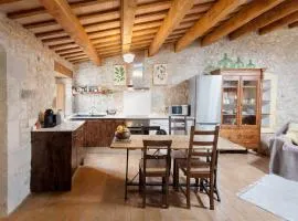 Can Feliu, Masia Stone House, Apartment and Ground-Floor apartment, Sant Daniel-Girona