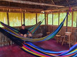 ARAPARI AMAZON LODGE，位于Mazán的酒店