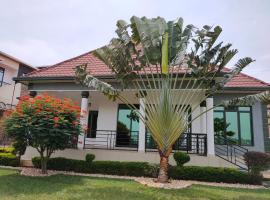 Villa Kikiriki，位于基加利尼亚马塔种族灭绝博物馆附近的酒店