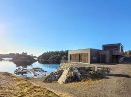 5 Bedroom Lovely Home In Urangsvåg