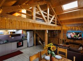 Spacious Log Cabin free Parking near Cambridge，位于剑桥的酒店