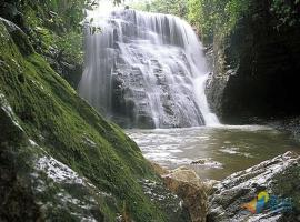 Casa da Cascata de Crato，位于克拉图的酒店