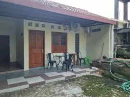 Diyan Padhang Homestay Kamar5