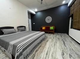 Metro Connected Homestay with Parkview，位于大诺伊达的酒店