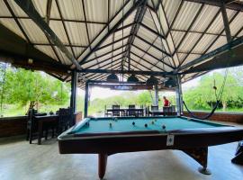 Yala Ying Yang Hostel & Camping，位于雅拉的酒店