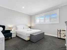 New Haven - Morning Sunrise Suite