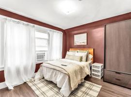 Bedroom walking distance to Yale Bridgeport Hospital，位于布里奇波特的酒店