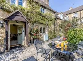 3 Bed in Bourton-on-the-Water PTREE