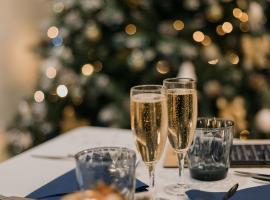 Kyriad Metz Centre - Restaurant Moze，位于梅斯的酒店