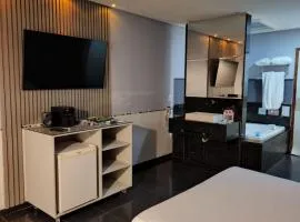 Status Motel Perimetral Adults Only