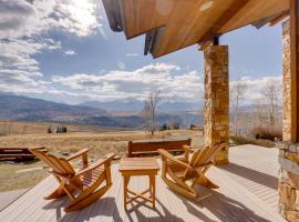 Telluride Mountain Chalet with Gym, Hot Tub and Views!
