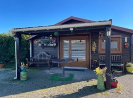 LE PETIT CHALET DE SYLVIANE，位于Budelière的酒店