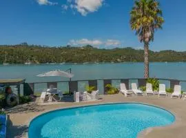 Oceans 88 Whitianga Coastal Suites