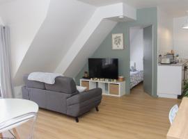 Appartement entier *au pied de la gare*，位于奥尔日河畔于维西的酒店