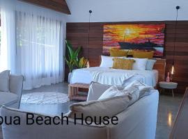 Bombua Beach House，位于卢甘维尔的乡村别墅