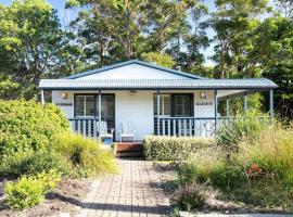 Bawley Beach Bungalow，位于Bawley Point的酒店