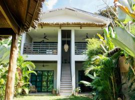 Happiness Villas，位于爱妮岛的酒店