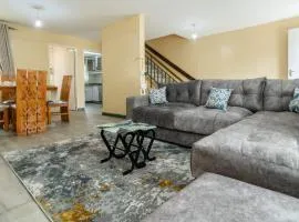 Rosa Luxury Villa near Jomo Kenyatta International Airport-JKIA