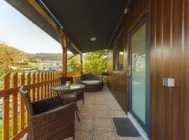 Holiday Homes I&G by the river next to Olimje