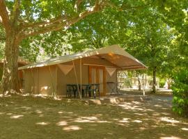 Camping la Rouvière，位于Chame阿尔代什峡谷附近的酒店
