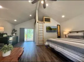 Loft Cabin 2 - Rogue River Resort