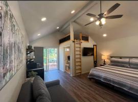 Loft Cabin 4 - Rogue River Resort，位于格兰茨帕斯的酒店