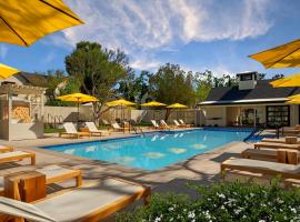 麦克阿瑟温泉酒店 ，位于索诺玛Los Arroyos Golf Course附近的酒店