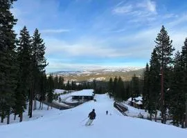 Stellar Ski In Ski Out # 2 Northstar Townhome, HOA Amenities