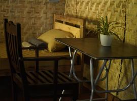 Svabodha Wellness，位于Parxem的酒店