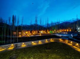 Royal Soma Resort，位于Stak的酒店