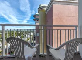 Beautiful Oceanview Resort Condo with WIFI and Relaxing Atmosphere