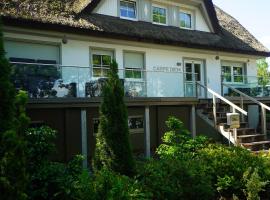 Ferienhaus CARPE DIEM in Gager WE 04 direkt am Bodden，位于加格尔的酒店