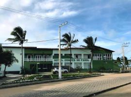 Hotel Convés do Farol，位于阿尔科巴萨的酒店