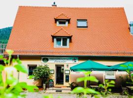 Naturfreundehaus，位于特里费尔斯山麓安韦勒的酒店
