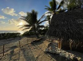 Mahana Tua Lodge Huahine，位于Puahua的露营地