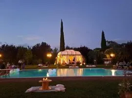 Villa Fiore Luxury Pool & Garden