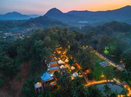 แคมป์ต๊ะต่อนยอน แม่กำปอง เชียงใหม่ CAMP Ta-Torn-Yorn Maekampong Chiang Mai，位于湄安的酒店