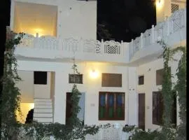 Pushkar Guest House