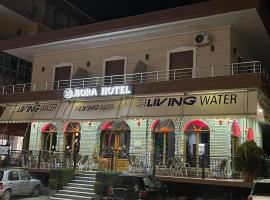 Bora Hotel，位于吉诺卡斯特的酒店