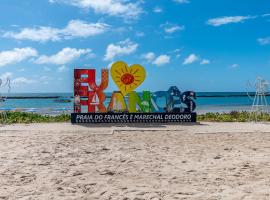 Pé na areia, Praia do Francês，位于德奥多鲁元帅镇的酒店