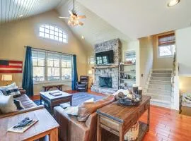 Lake Livin Lodge Cashiers Retreat with Mtn Views